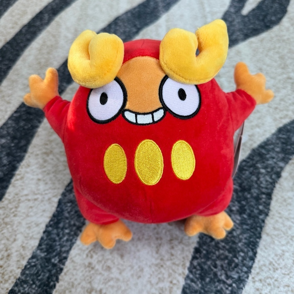 NWT Pokémon Official‎ & Premium Quality 8-inch Darumaka